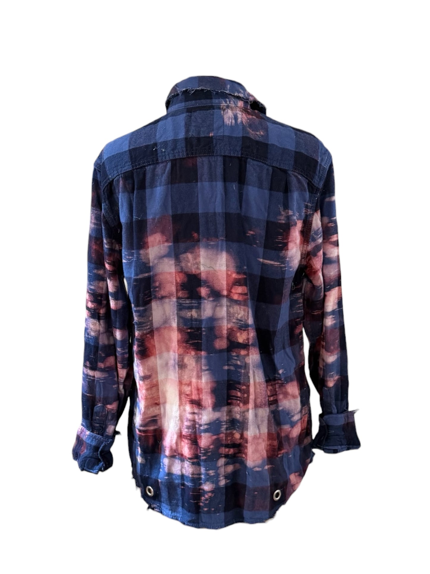 Grommet Plain Distressed Flannel
