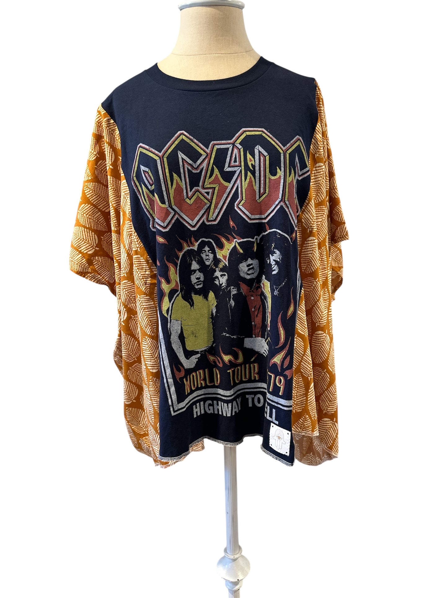 AC/DC kimono sleeves