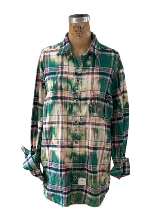 Grommet Plain Distressed Flannel