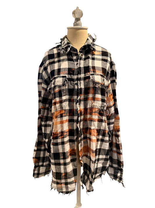 Grommet Plain Distressed Flannel