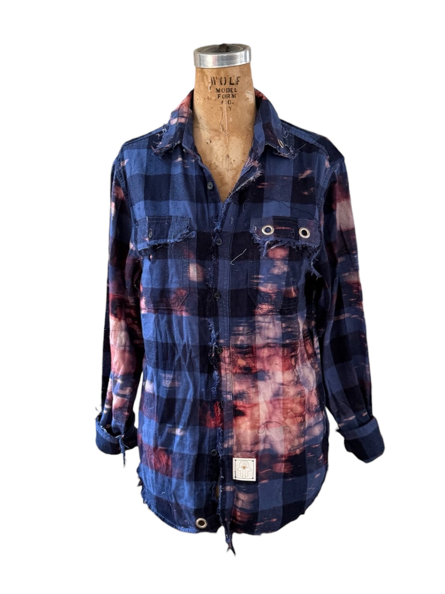 Grommet Plain Distressed Flannel