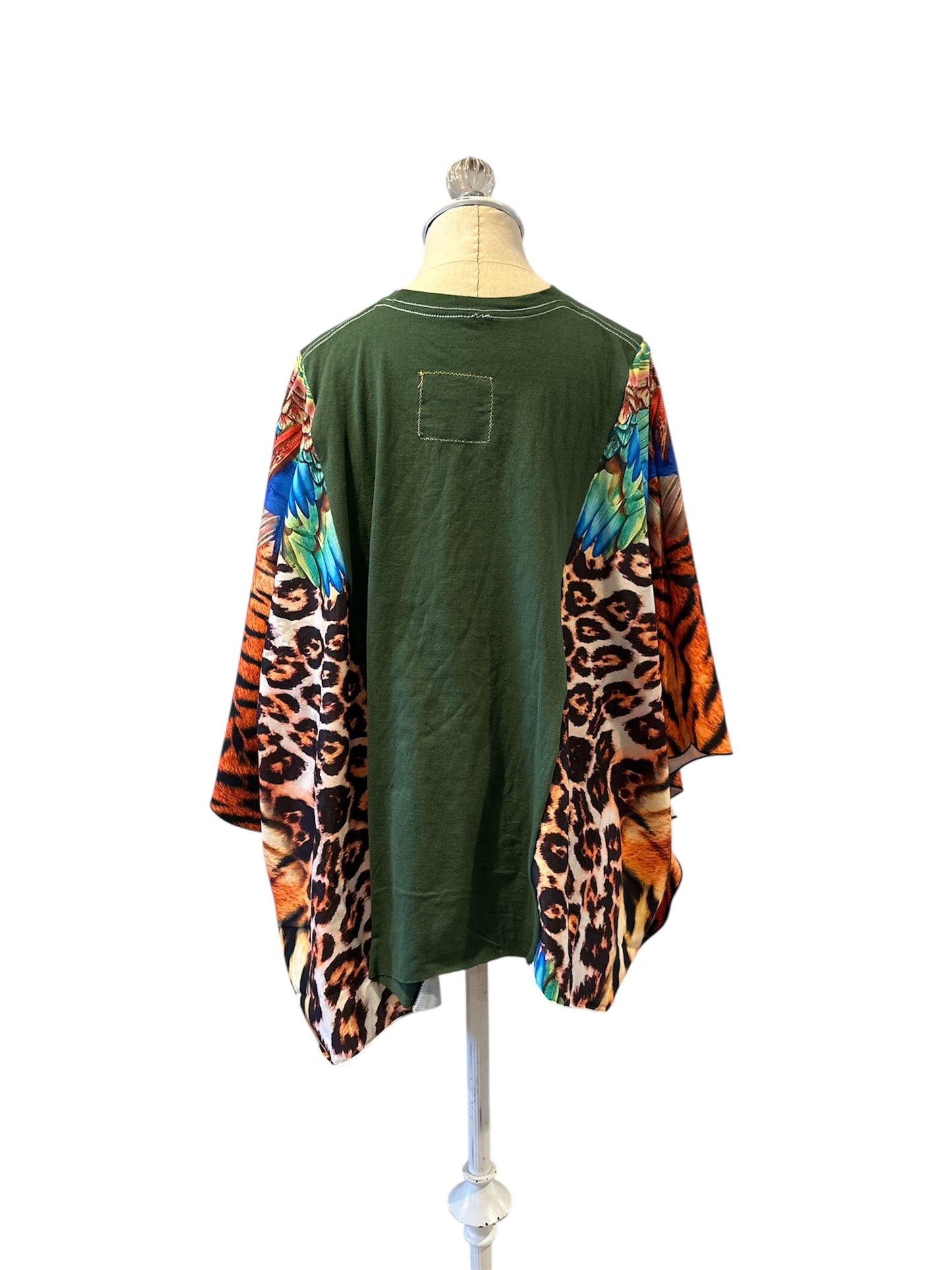 Biggie Smalls kimono sleeves